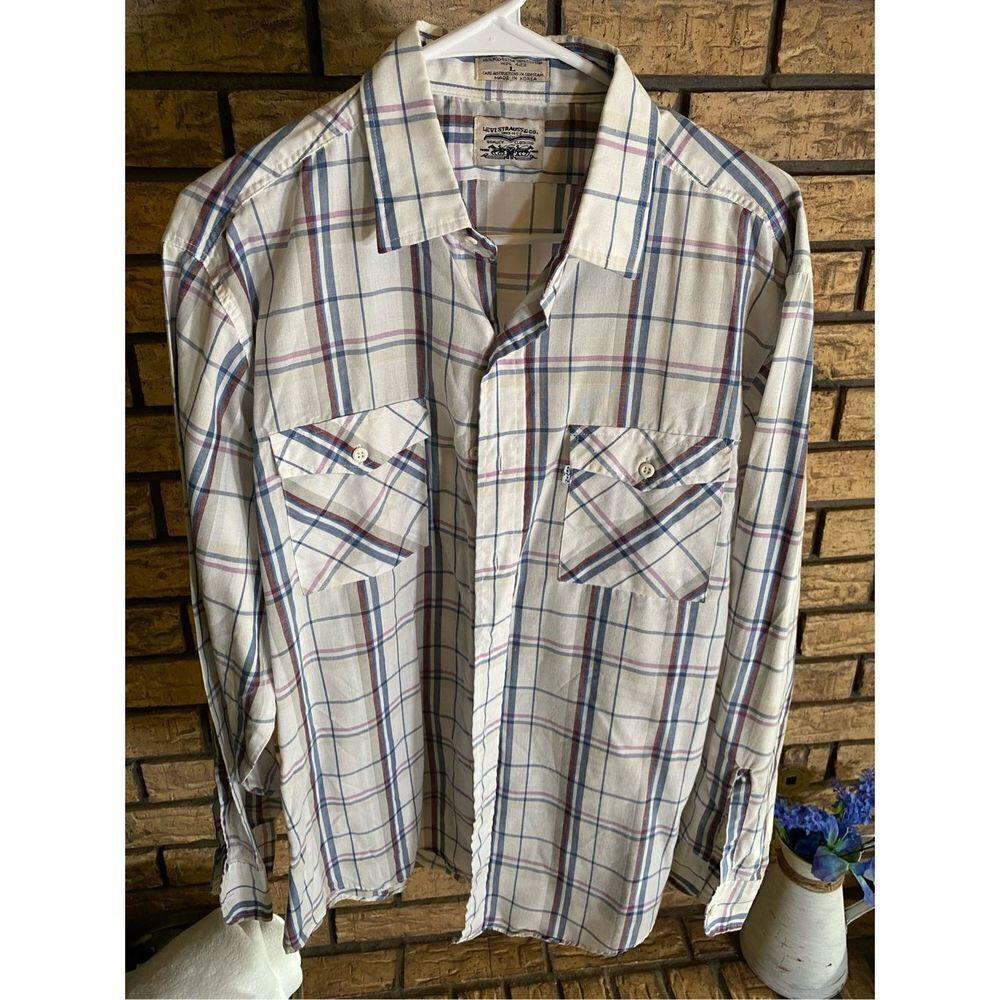 Levi Strauss & Co. Button Down